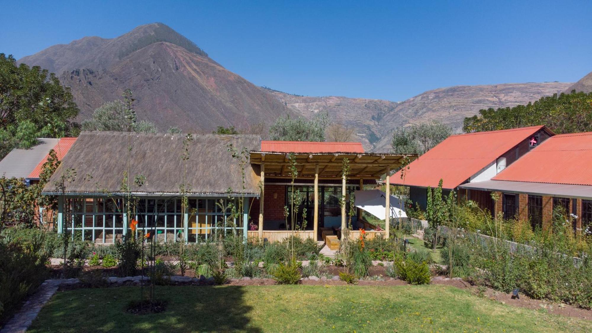 Hotel Arbol De La Vida Huaran Exterior foto